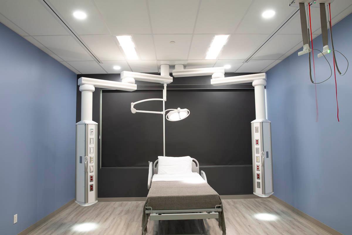 Gallery image for Amico's Solar Surgical 1' x 4' Luminaire