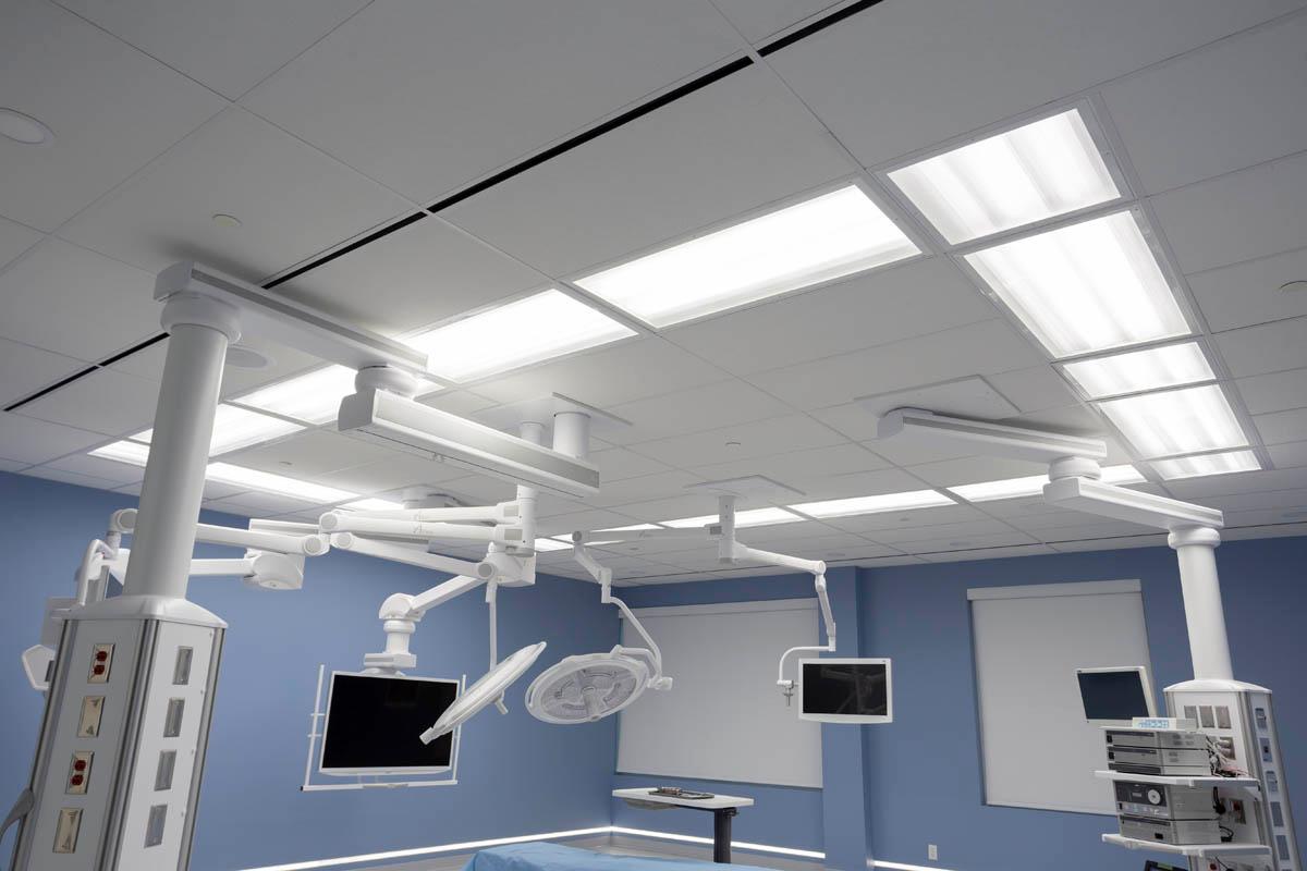 Gallery image for Amico's Solar Surgical 2' x 2' Luminaire