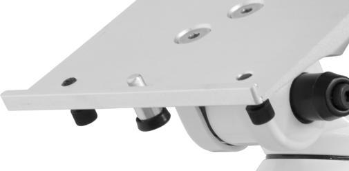 Quick pin release for single hand monitor removal