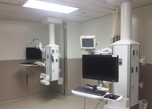 Gallery Image - ICU Booms
