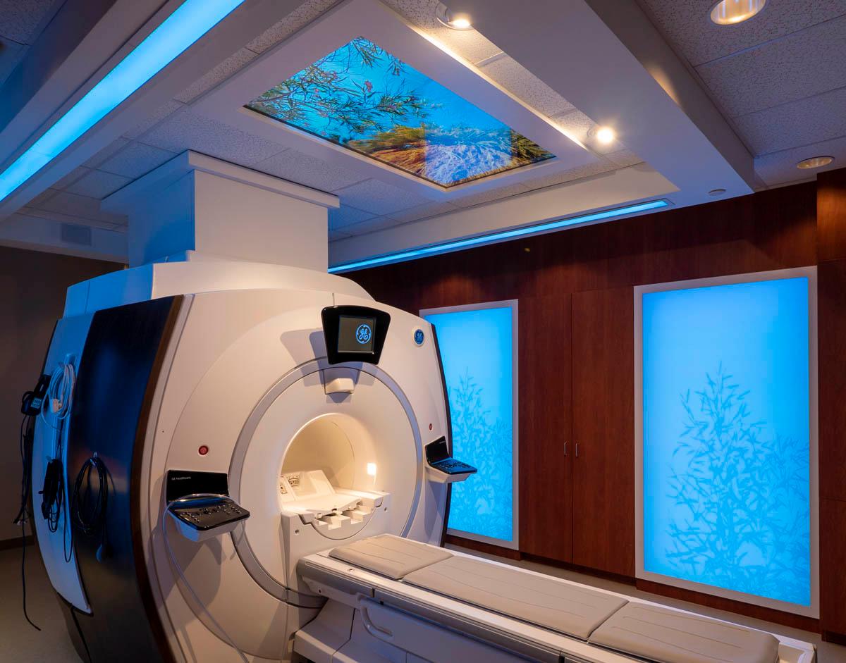 Gallery image for Amico's MRI Series Recessed 6