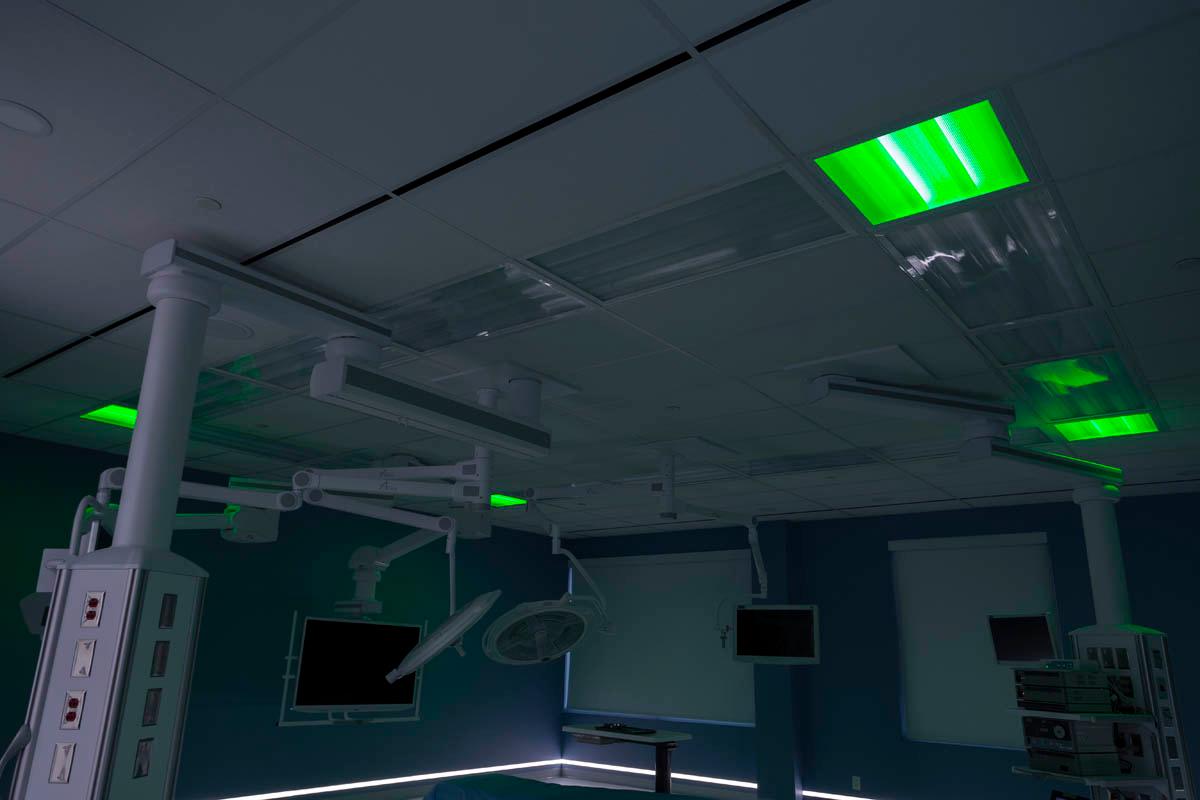 Gallery image for Amico's Solar Surgical 2' x 2' Luminaire Green and White