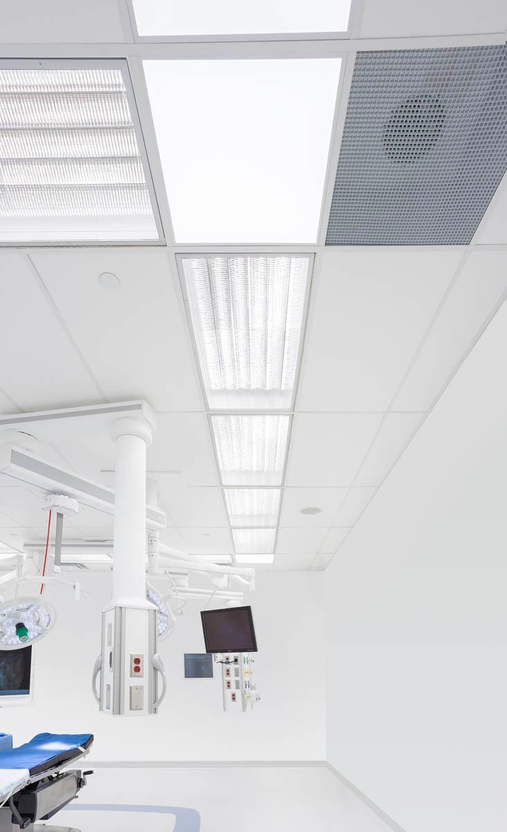 Gallery image for Amico's Solar Surgical 2' x 4' Luminaire